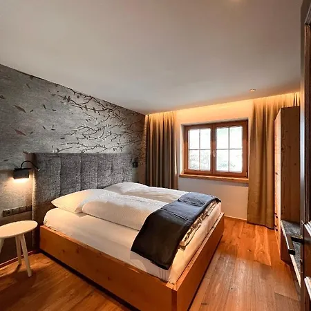 Pensionat Schulhaus Tirol Zellberg