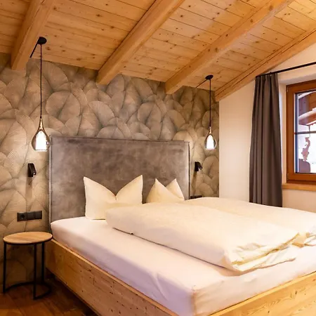 Pensión Schulhaus Tirol