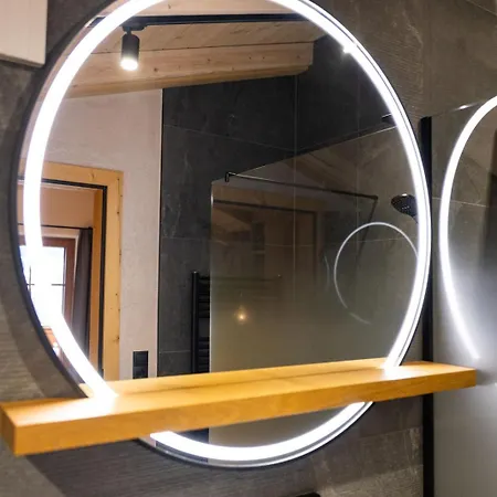 Гостевой дом Schulhaus Tirol