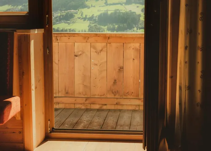 Gasthuis Schulhaus Tirol