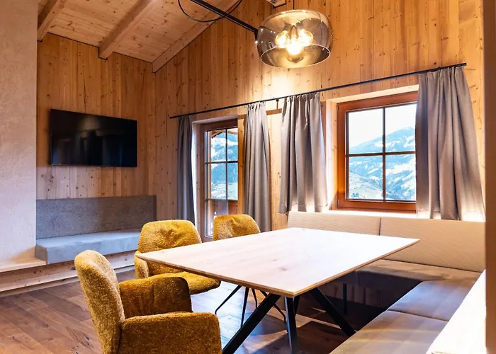 Gasthuis Schulhaus Tirol