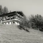 Schulhaus Tirol Guest house 3*