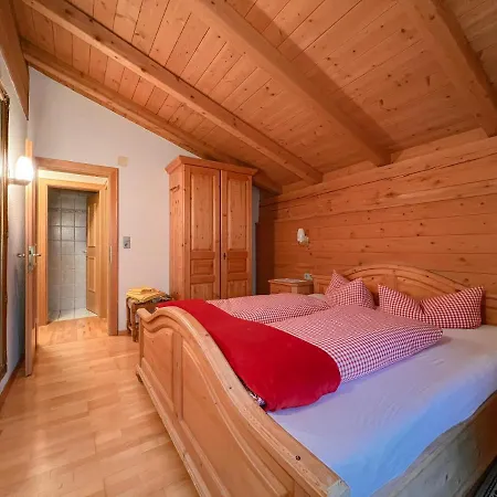 Schulhaus Tirol Zellberg